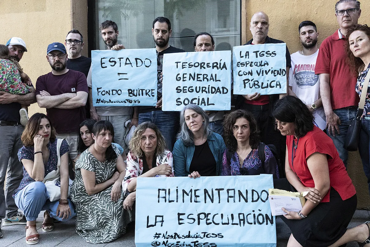 Gobierno Desaloja 29 Familias: Sánchez Criticado
