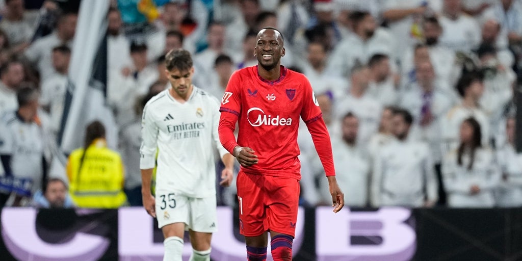 Precios Real Madrid Vs Sevilla: Un Aficionado Se Indigna