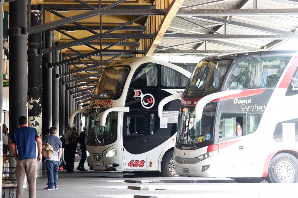 UTA Y Choferes AMBA: Acuerdo Salarial Evita Paro